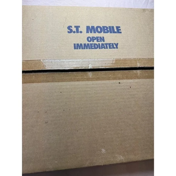 Star Trek "The Video Collection" U.S.S. Enterprise NCC-1701 Display Mobile 1988 - Picture 2 of 16